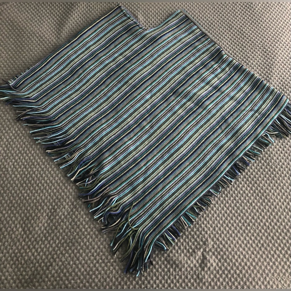 Striped Shawl OSFM - Picture 3 of 3